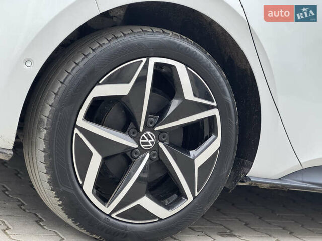 Білий Фольксваген ID.3, об'ємом двигуна 0 л та пробігом 84 тис. км за 17400 $, фото 32 на Automoto.ua