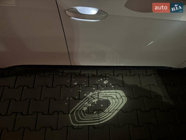 Білий Фольксваген ID.3, об'ємом двигуна 0 л та пробігом 130 тис. км за 16700 $, фото 90 на Automoto.ua