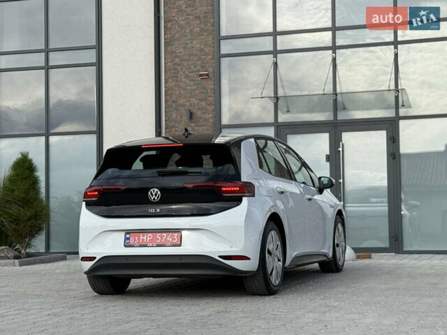 Білий Фольксваген ID.3, об'ємом двигуна 0 л та пробігом 119 тис. км за 15999 $, фото 13 на Automoto.ua