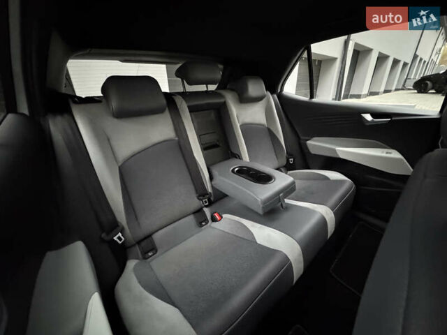 Білий Фольксваген ID.3, об'ємом двигуна 0 л та пробігом 84 тис. км за 17400 $, фото 60 на Automoto.ua