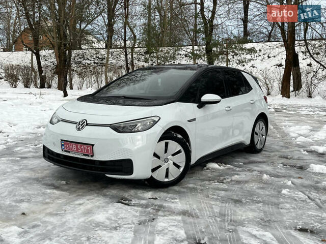 Белый Фольксваген ID.3, объемом двигателя 0 л и пробегом 185 тыс. км за 14950 $, фото 60 на Automoto.ua