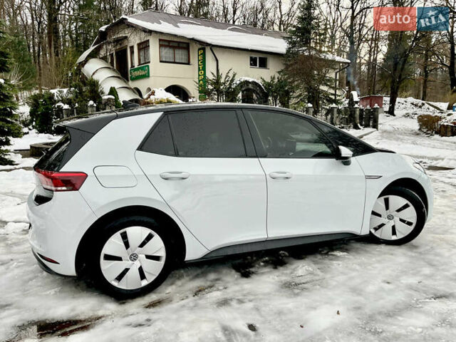 Белый Фольксваген ID.3, объемом двигателя 0 л и пробегом 185 тыс. км за 14950 $, фото 11 на Automoto.ua