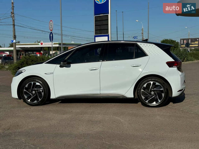 Білий Фольксваген ID.3, об'ємом двигуна 0 л та пробігом 32 тис. км за 16200 $, фото 3 на Automoto.ua