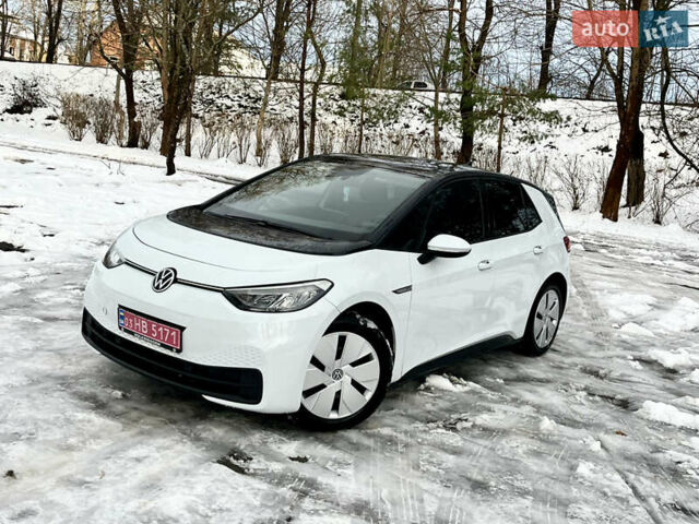 Белый Фольксваген ID.3, объемом двигателя 0 л и пробегом 185 тыс. км за 14950 $, фото 1 на Automoto.ua