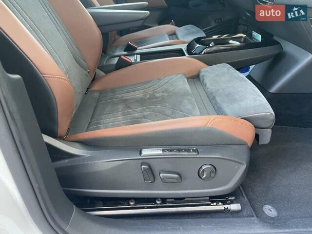 Фольксваген ID.3 2022 у Тернополі на Automoto.ua Білий Фольксваген ID.3, об'ємом двигуна 0 л та пробігом 163 тис. км за 23499 $, фото 74 на Automoto.ua