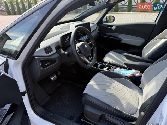 Белый Фольксваген ID.3, объемом двигателя 0 л и пробегом 41 тыс. км за 21000 $, фото 24 на Automoto.ua