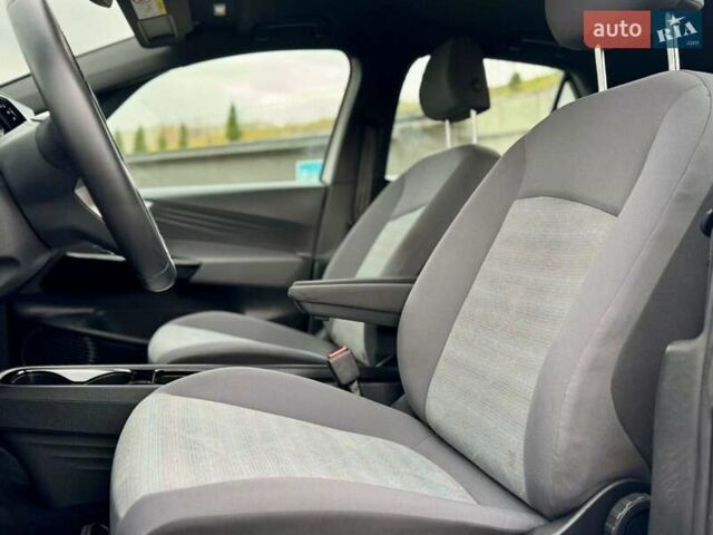 Белый Фольксваген ID.3, объемом двигателя 0 л и пробегом 185 тыс. км за 14950 $, фото 66 на Automoto.ua