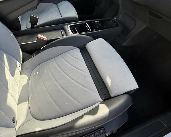 Білий Фольксваген ID.3, об'ємом двигуна 0 л та пробігом 9 тис. км за 23800 $, фото 19 на Automoto.ua