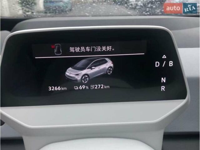 Белый Фольксваген ID.3, объемом двигателя 0 л и пробегом 4 тыс. км за 23500 $, фото 7 на Automoto.ua