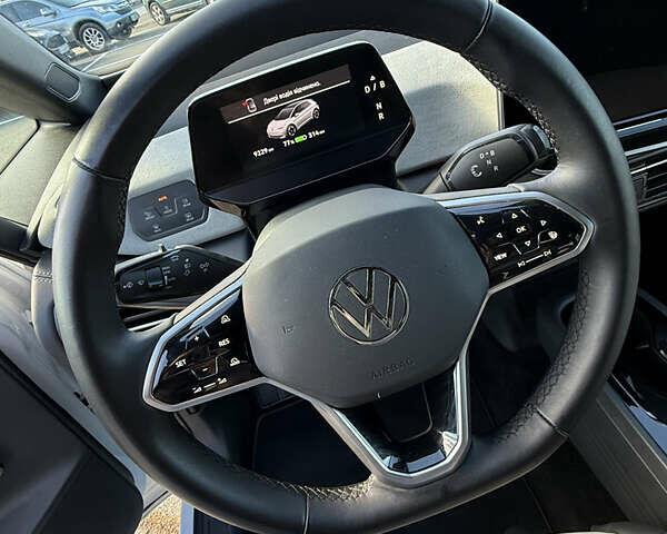 Білий Фольксваген ID.3, об'ємом двигуна 0 л та пробігом 9 тис. км за 23800 $, фото 2 на Automoto.ua