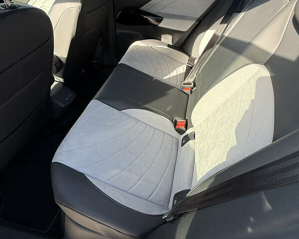 Білий Фольксваген ID.3, об'ємом двигуна 0 л та пробігом 9 тис. км за 23800 $, фото 9 на Automoto.ua