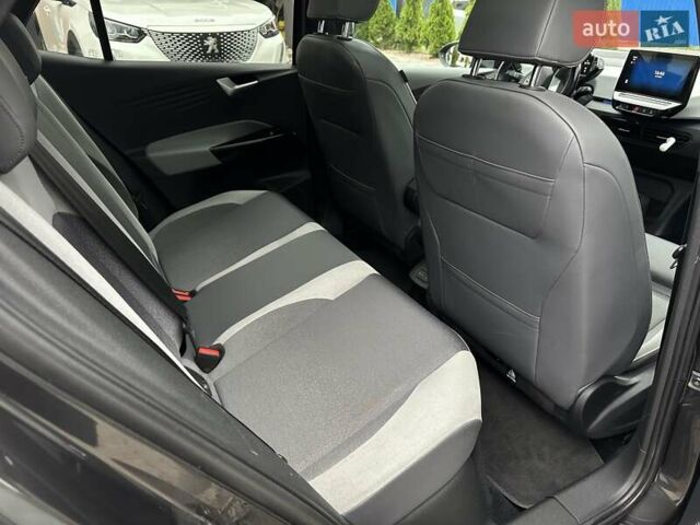 Черный Фольксваген ID.3, объемом двигателя 0 л и пробегом 160 тыс. км за 17500 $, фото 13 на Automoto.ua