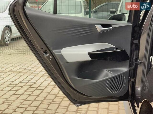 Черный Фольксваген ID.3, объемом двигателя 0 л и пробегом 68 тыс. км за 18650 $, фото 33 на Automoto.ua