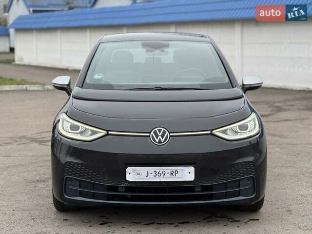 Черный Фольксваген ID.3, объемом двигателя 0 л и пробегом 197 тыс. км за 14900 $, фото 2 на Automoto.ua