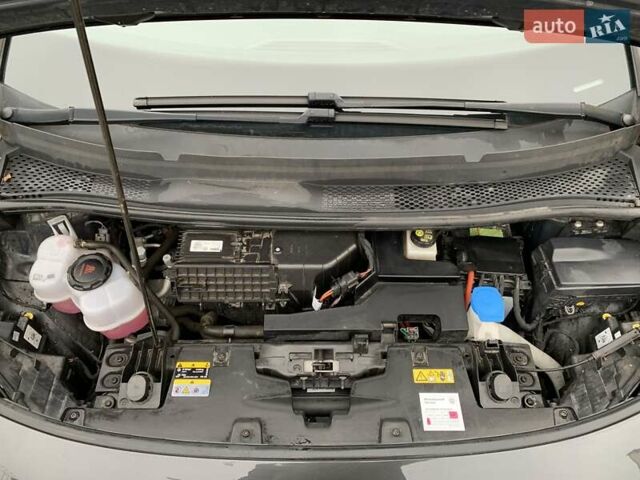 Черный Фольксваген ID.3, объемом двигателя 0 л и пробегом 68 тыс. км за 18650 $, фото 71 на Automoto.ua