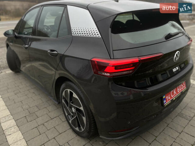 Черный Фольксваген ID.3, объемом двигателя 0 л и пробегом 161 тыс. км за 14950 $, фото 65 на Automoto.ua