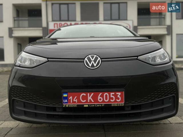 Черный Фольксваген ID.3, объемом двигателя 0 л и пробегом 161 тыс. км за 14950 $, фото 2 на Automoto.ua