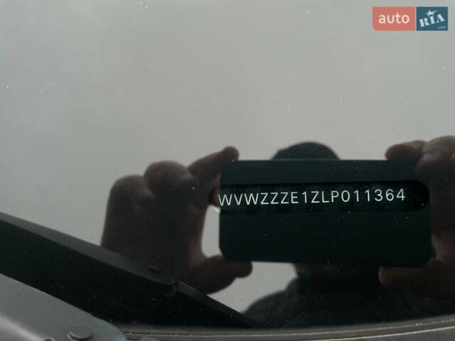 Черный Фольксваген ID.3, объемом двигателя 0 л и пробегом 161 тыс. км за 14950 $, фото 43 на Automoto.ua