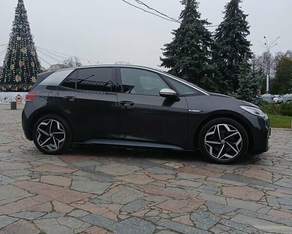 Черный Фольксваген ID.3, объемом двигателя 0 л и пробегом 109 тыс. км за 17450 $, фото 3 на Automoto.ua