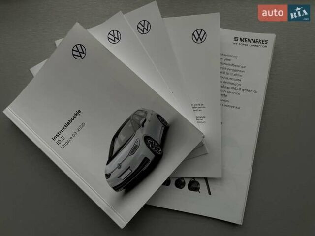 Черный Фольксваген ID.3, объемом двигателя 0 л и пробегом 161 тыс. км за 14950 $, фото 110 на Automoto.ua