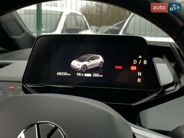 Черный Фольксваген ID.3, объемом двигателя 0 л и пробегом 68 тыс. км за 18650 $, фото 63 на Automoto.ua