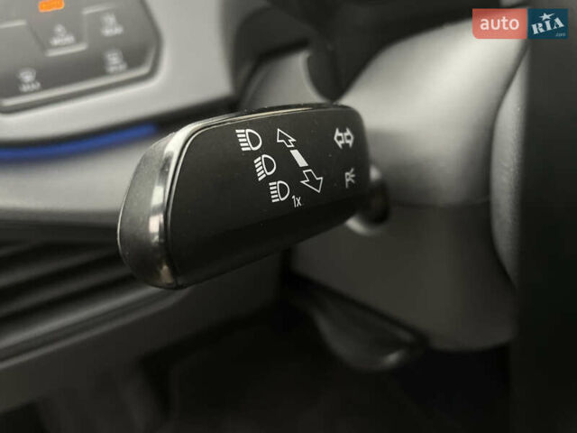 Черный Фольксваген ID.3, объемом двигателя 0 л и пробегом 161 тыс. км за 14950 $, фото 102 на Automoto.ua