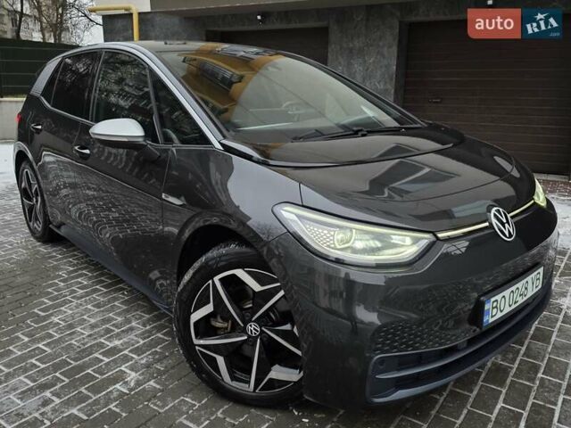 Черный Фольксваген ID.3, объемом двигателя 0 л и пробегом 141 тыс. км за 16099 $, фото 12 на Automoto.ua