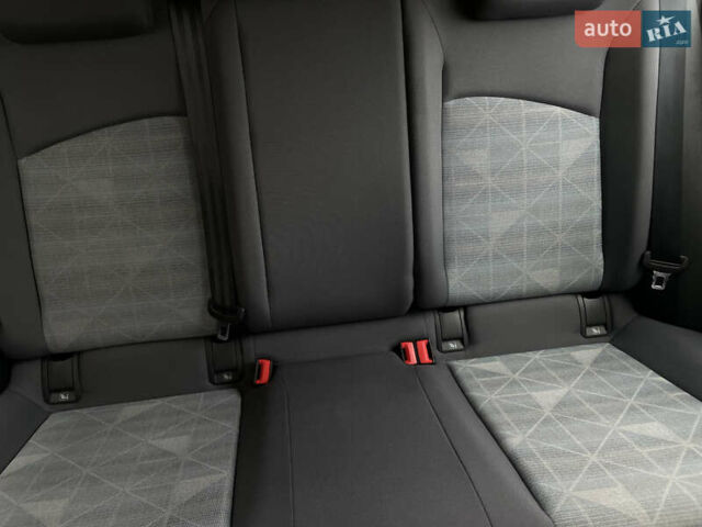 Черный Фольксваген ID.3, объемом двигателя 0 л и пробегом 161 тыс. км за 14950 $, фото 95 на Automoto.ua