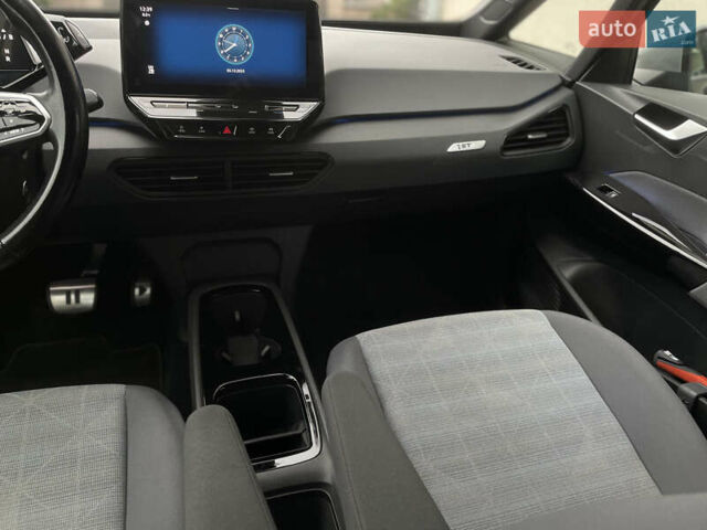 Черный Фольксваген ID.3, объемом двигателя 0 л и пробегом 161 тыс. км за 14950 $, фото 99 на Automoto.ua