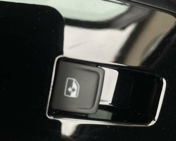 Черный Фольксваген ID.3, объемом двигателя 0 л и пробегом 161 тыс. км за 14950 $, фото 85 на Automoto.ua