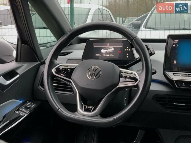 Черный Фольксваген ID.3, объемом двигателя 0 л и пробегом 68 тыс. км за 18650 $, фото 65 на Automoto.ua