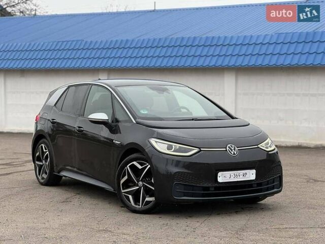 Черный Фольксваген ID.3, объемом двигателя 0 л и пробегом 197 тыс. км за 14900 $, фото 3 на Automoto.ua