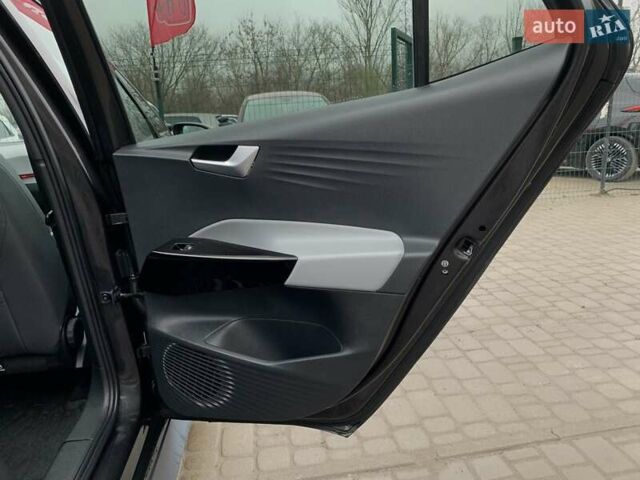 Черный Фольксваген ID.3, объемом двигателя 0 л и пробегом 153 тыс. км за 16655 $, фото 29 на Automoto.ua