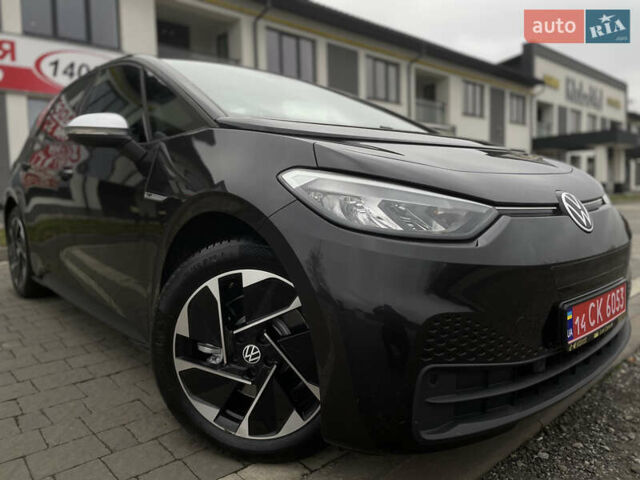 Черный Фольксваген ID.3, объемом двигателя 0 л и пробегом 161 тыс. км за 14950 $, фото 62 на Automoto.ua