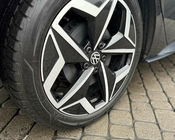 Чорний Фольксваген ID.3, об'ємом двигуна 0 л та пробігом 156 тис. км за 15900 $, фото 6 на Automoto.ua