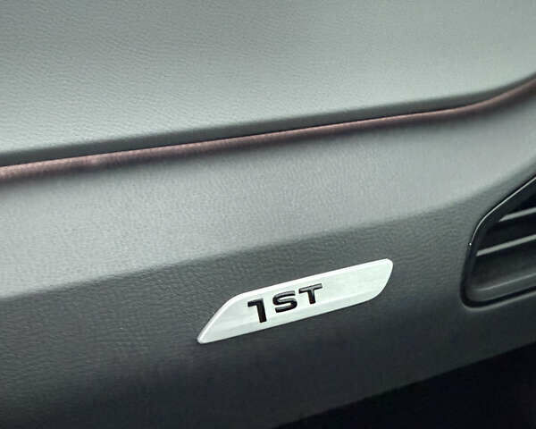 Чорний Фольксваген ID.3, об'ємом двигуна 0 л та пробігом 156 тис. км за 15900 $, фото 14 на Automoto.ua