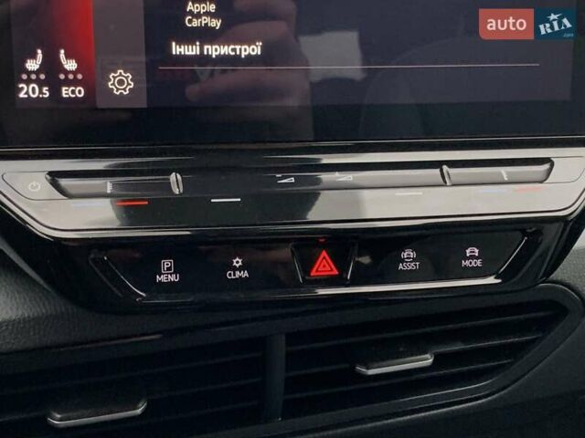 Черный Фольксваген ID.3, объемом двигателя 0 л и пробегом 153 тыс. км за 16655 $, фото 47 на Automoto.ua