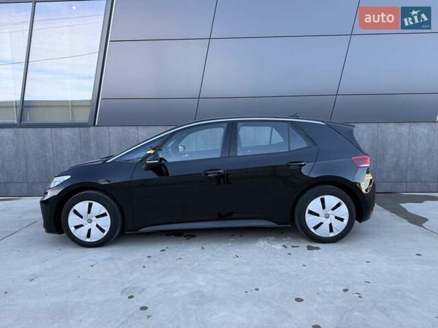 Черный Фольксваген ID.3, объемом двигателя 0 л и пробегом 7 тыс. км за 23023 $, фото 27 на Automoto.ua