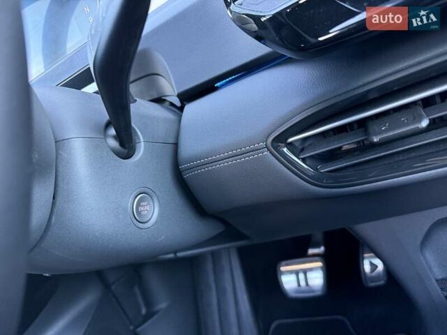 Черный Фольксваген ID.3, объемом двигателя 0 л и пробегом 7 тыс. км за 23799 $, фото 39 на Automoto.ua