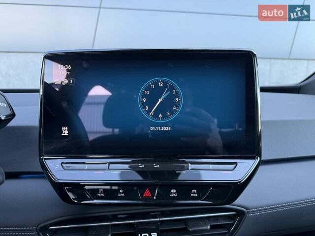 Черный Фольксваген ID.3, объемом двигателя 0 л и пробегом 7 тыс. км за 23023 $, фото 39 на Automoto.ua