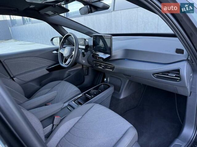 Черный Фольксваген ID.3, объемом двигателя 0 л и пробегом 7 тыс. км за 23023 $, фото 40 на Automoto.ua