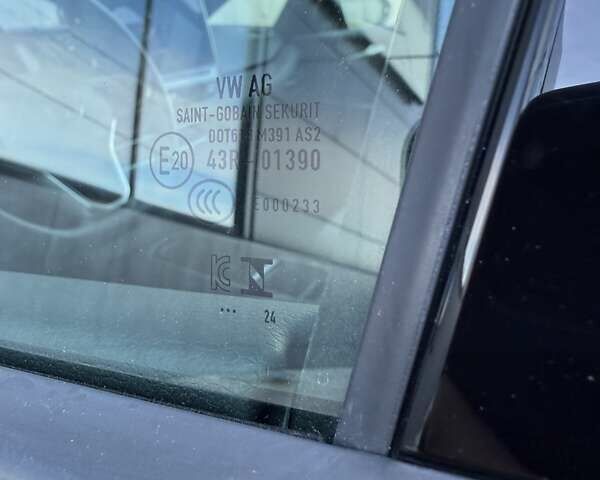 Черный Фольксваген ID.3, объемом двигателя 0 л и пробегом 7 тыс. км за 23799 $, фото 46 на Automoto.ua