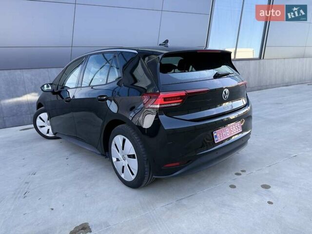 Черный Фольксваген ID.3, объемом двигателя 0 л и пробегом 7 тыс. км за 23799 $, фото 25 на Automoto.ua