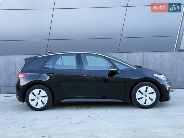 Черный Фольксваген ID.3, объемом двигателя 0 л и пробегом 7 тыс. км за 23023 $, фото 13 на Automoto.ua