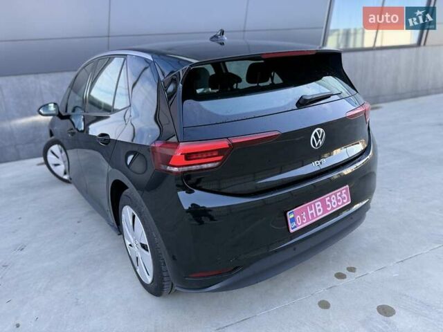 Черный Фольксваген ID.3, объемом двигателя 0 л и пробегом 7 тыс. км за 23023 $, фото 23 на Automoto.ua