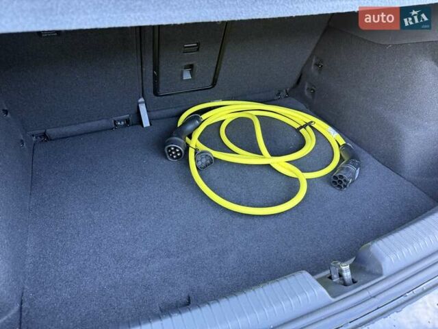 Черный Фольксваген ID.3, объемом двигателя 0 л и пробегом 7 тыс. км за 23799 $, фото 41 на Automoto.ua