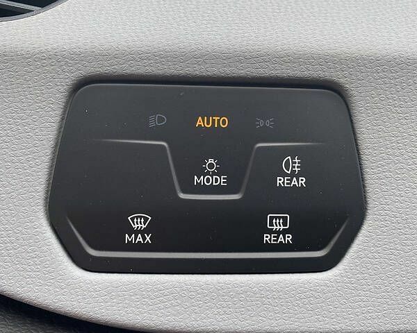 Фольксваген ID.3 2022 у Києві на Automoto.ua Фольксваген ID.3, об'ємом двигуна 0 л та пробігом 1 тис. км за 27500 $, фото 23 на Automoto.ua