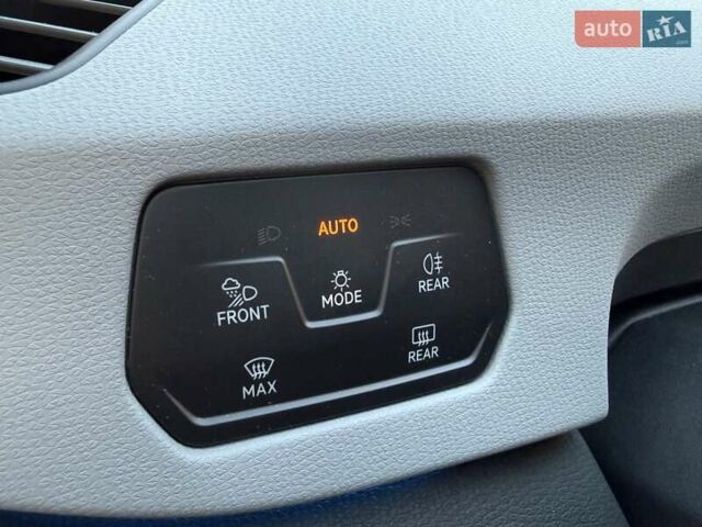 Сірий Фольксваген ID.3, об'ємом двигуна 0 л та пробігом 135 тис. км за 17900 $, фото 71 на Automoto.ua