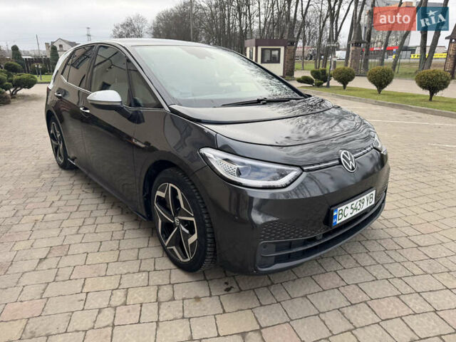 Серый Фольксваген ID.3, объемом двигателя 0 л и пробегом 97 тыс. км за 16900 $, фото 6 на Automoto.ua