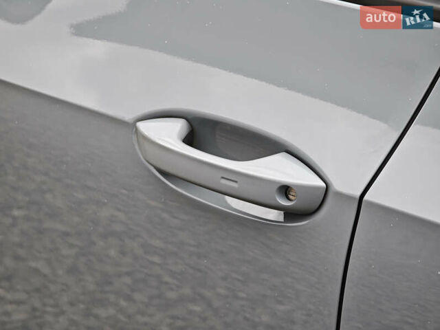 Фольксваген ID.3 2020 в Луцке на Automoto.ua Серый Фольксваген ID.3, объемом двигателя 0 л и пробегом 173 тыс. км за 16699 $, фото 14 на Automoto.ua